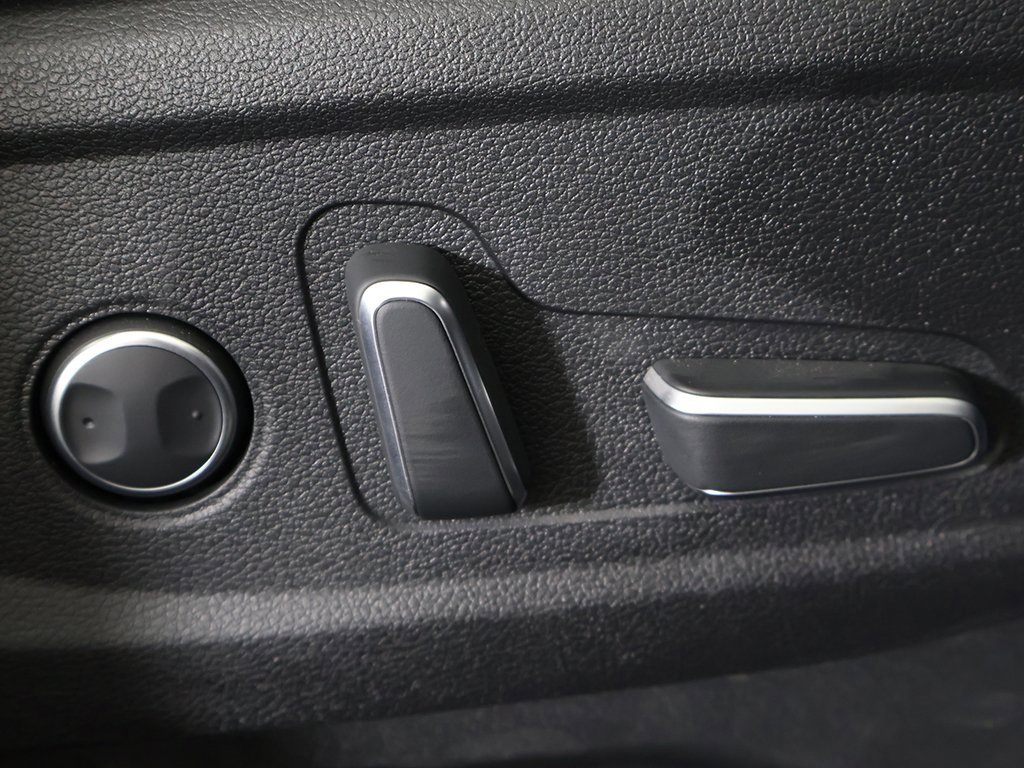 Used 2025 Hyundai Palisade Calligraphy image 41