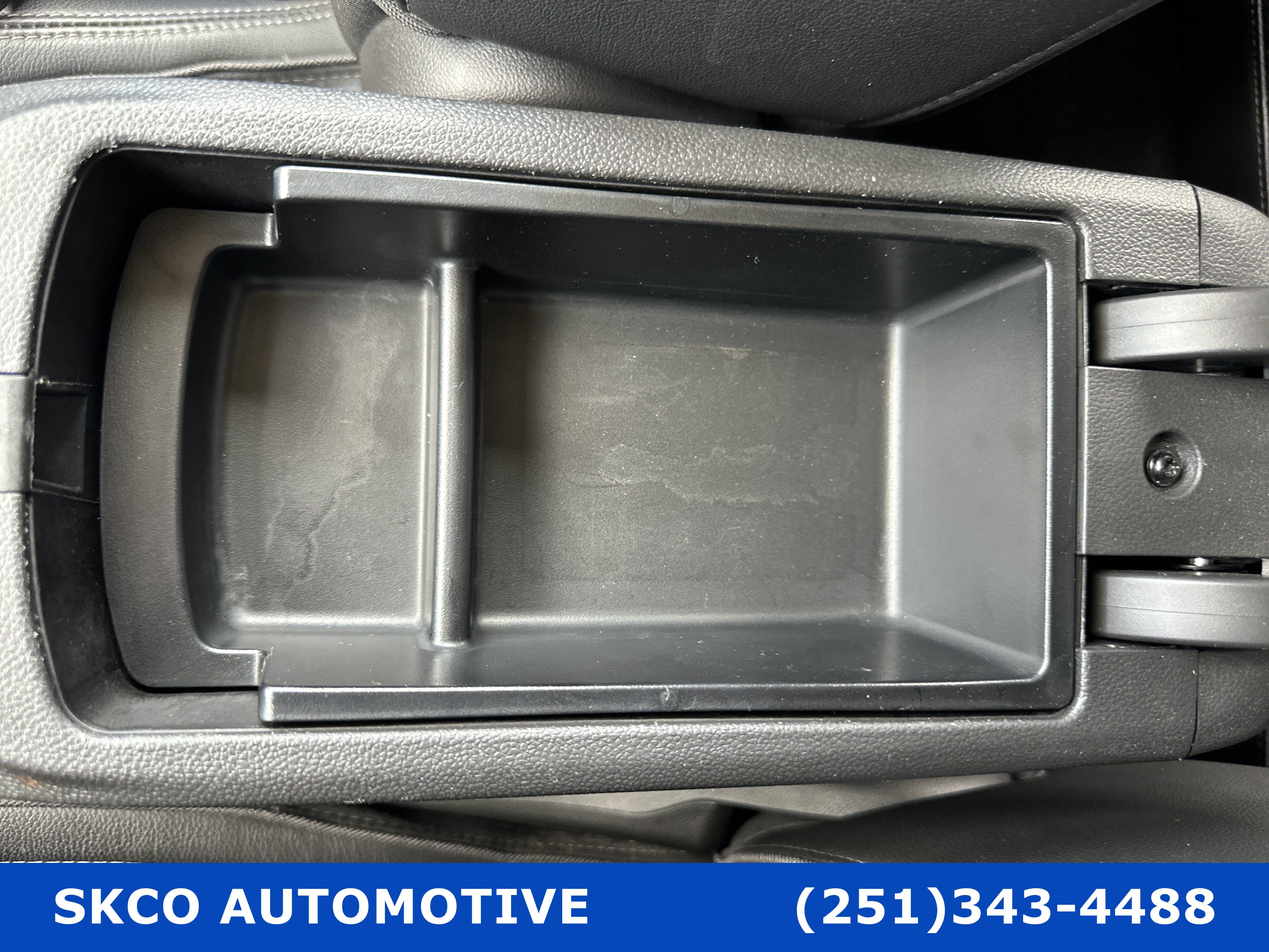 Used 2021 Buick Encore GX Essence w/ Experience Buick Package AWD/4WD image 24