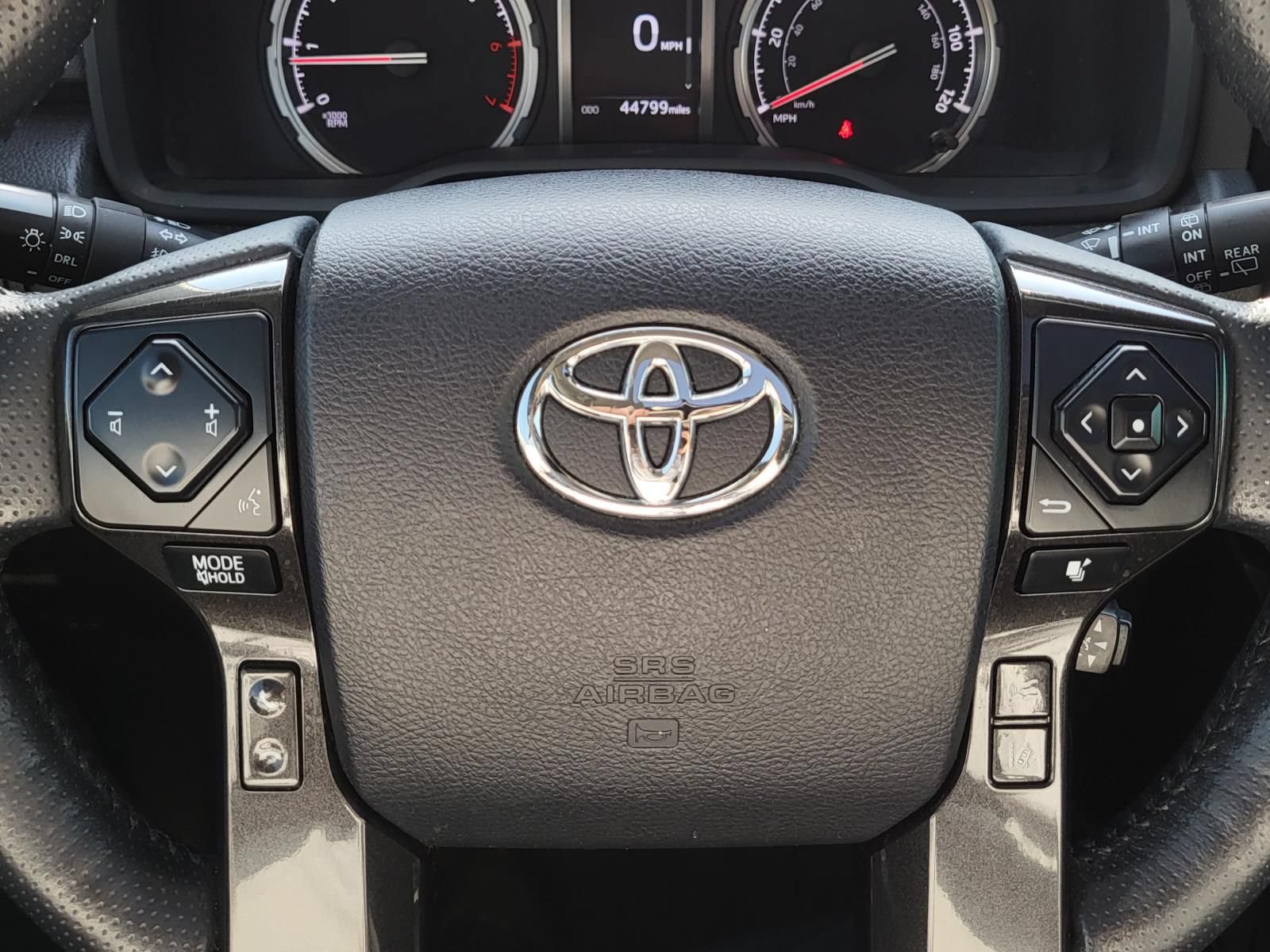 Used 2023 Toyota 4Runner TRD Off-Road Premium w/ Off Road Premium Plus Package AWD/4WD image 28