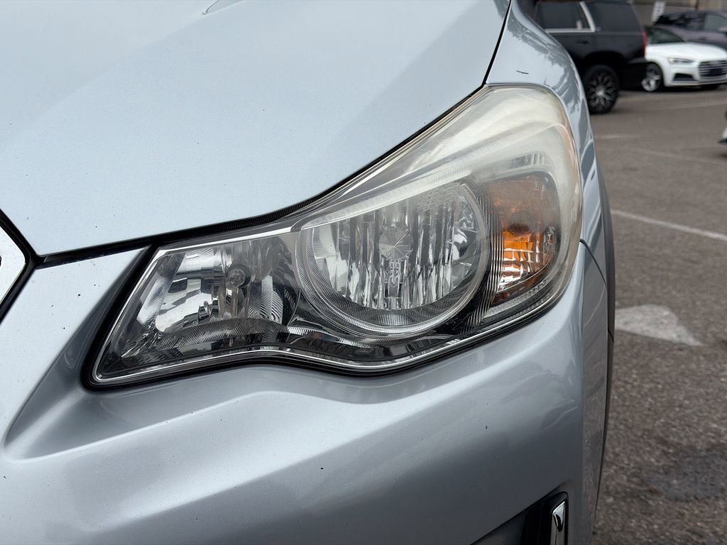 Used 2017 Subaru Crosstrek 2.0i Premium image 9