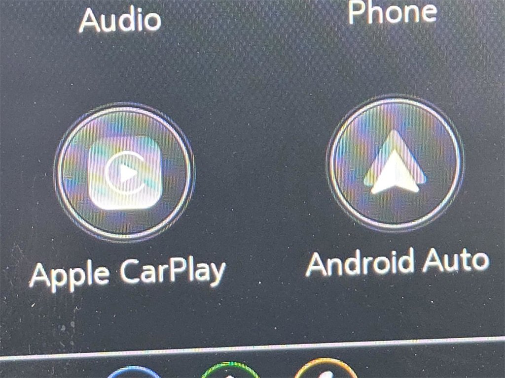 Used 2022 Chevrolet Colorado LT w/ Fleet Safety Package image 3