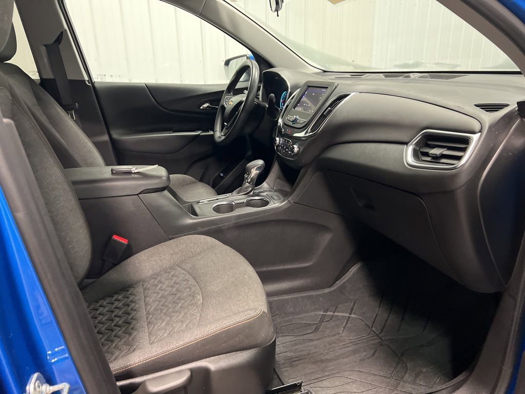 Certified 2024 Chevrolet Equinox LT w/ LPO, Floor Liner Package image 8