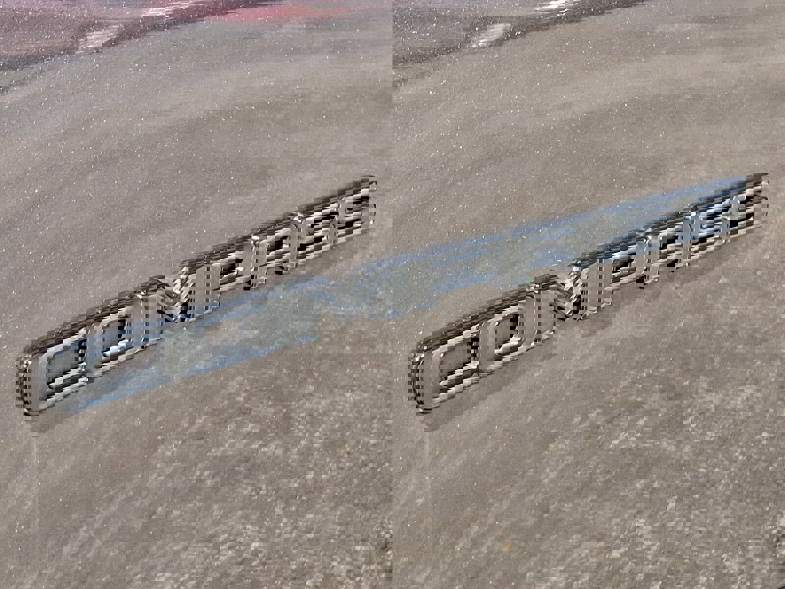 Used 2024 Jeep Compass Latitude w/ Convenience Group image 29