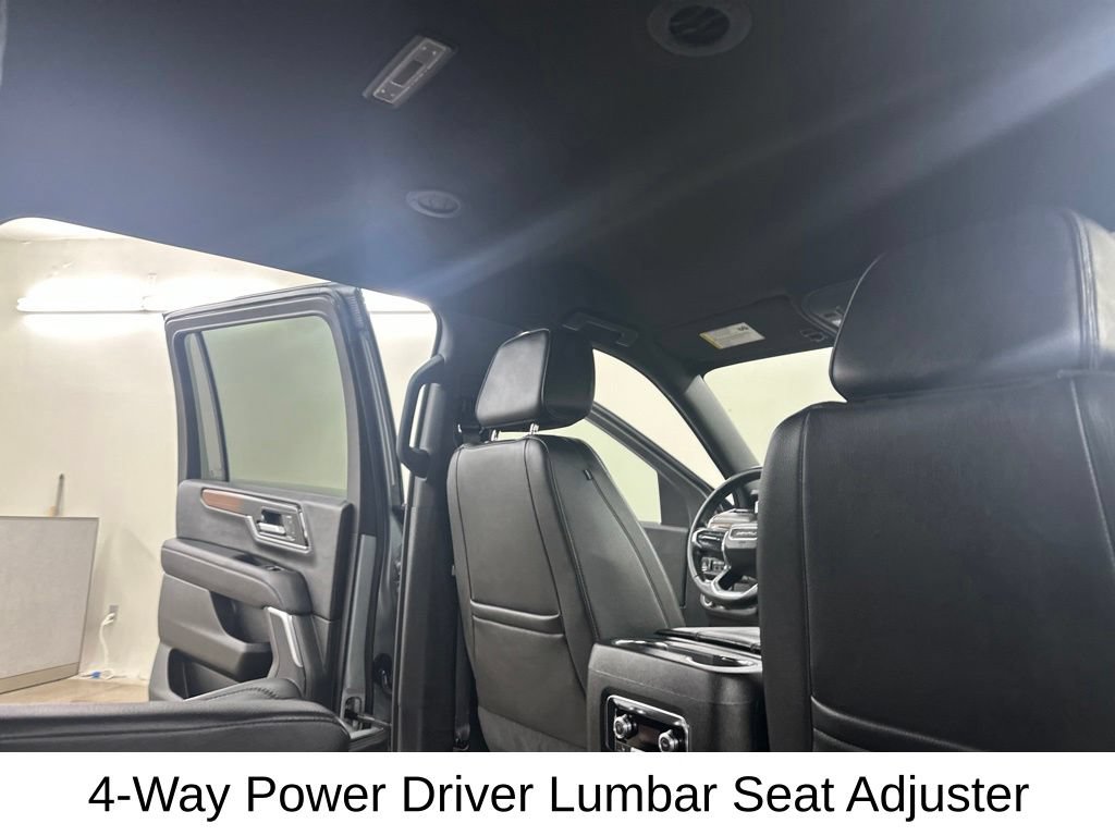 Used 2025 GMC Yukon XL Denali AWD/4WD image 25