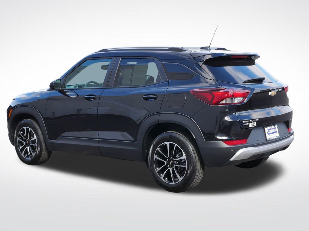 Used 2024 Chevrolet TrailBlazer LT w/ Convenience Package image 11