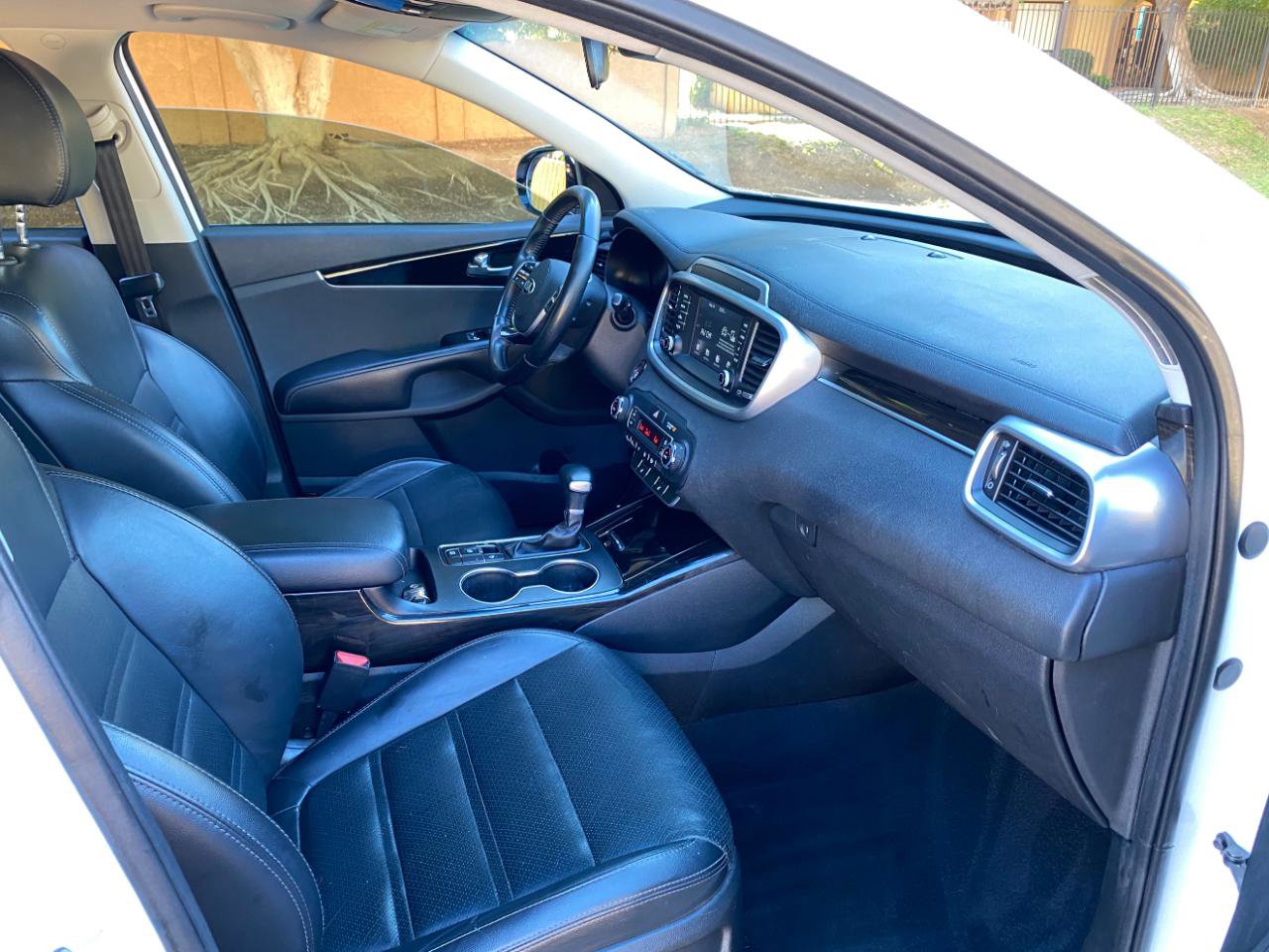 Used 2020 Kia Sorento EX FWD image 59