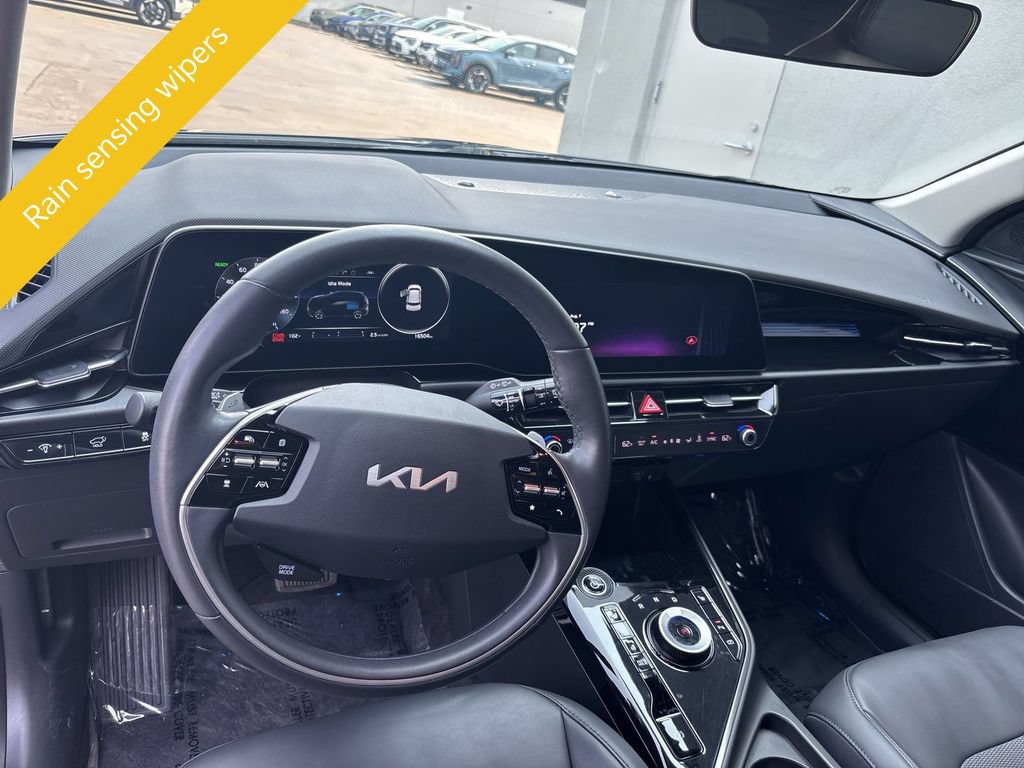Certified 2023 Kia Niro Wind w/ Wind Preserve Package FWD image 19