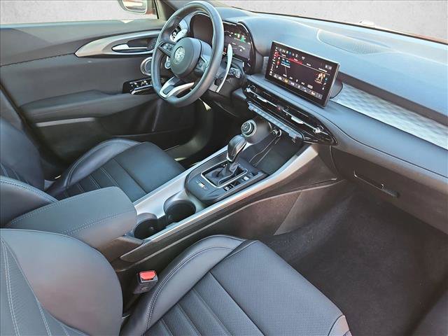 Used 2024 Alfa Romeo Tonale Veloce AWD/4WD image 28