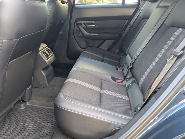 Used 2025 MAZDA CX-50 AWD 2.5 S w/ Weather Package image 11