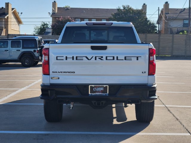 Used 2025 Chevrolet Silverado 1500 LT Trail Boss w/ Convenience Package II AWD/4WD image 12