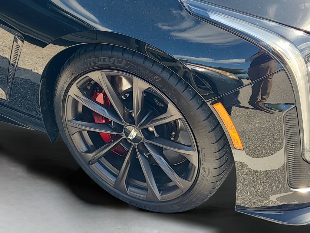 Used 2022 Cadillac CT4 V Blackwing w/ Technology Package image 34
