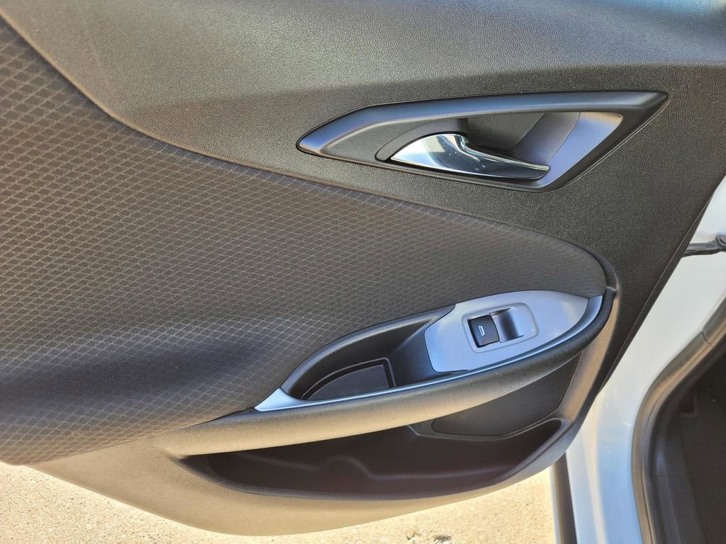 Certified 2024 Chevrolet Malibu LT image 14