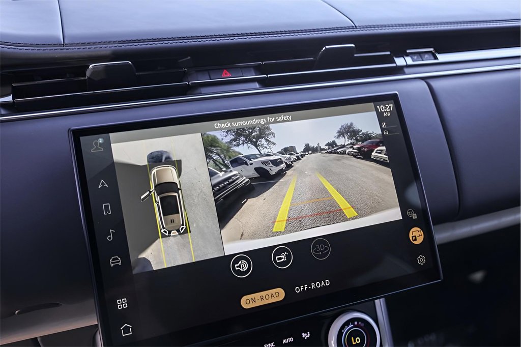 Used 2023 Land Rover Range Rover SV image 18