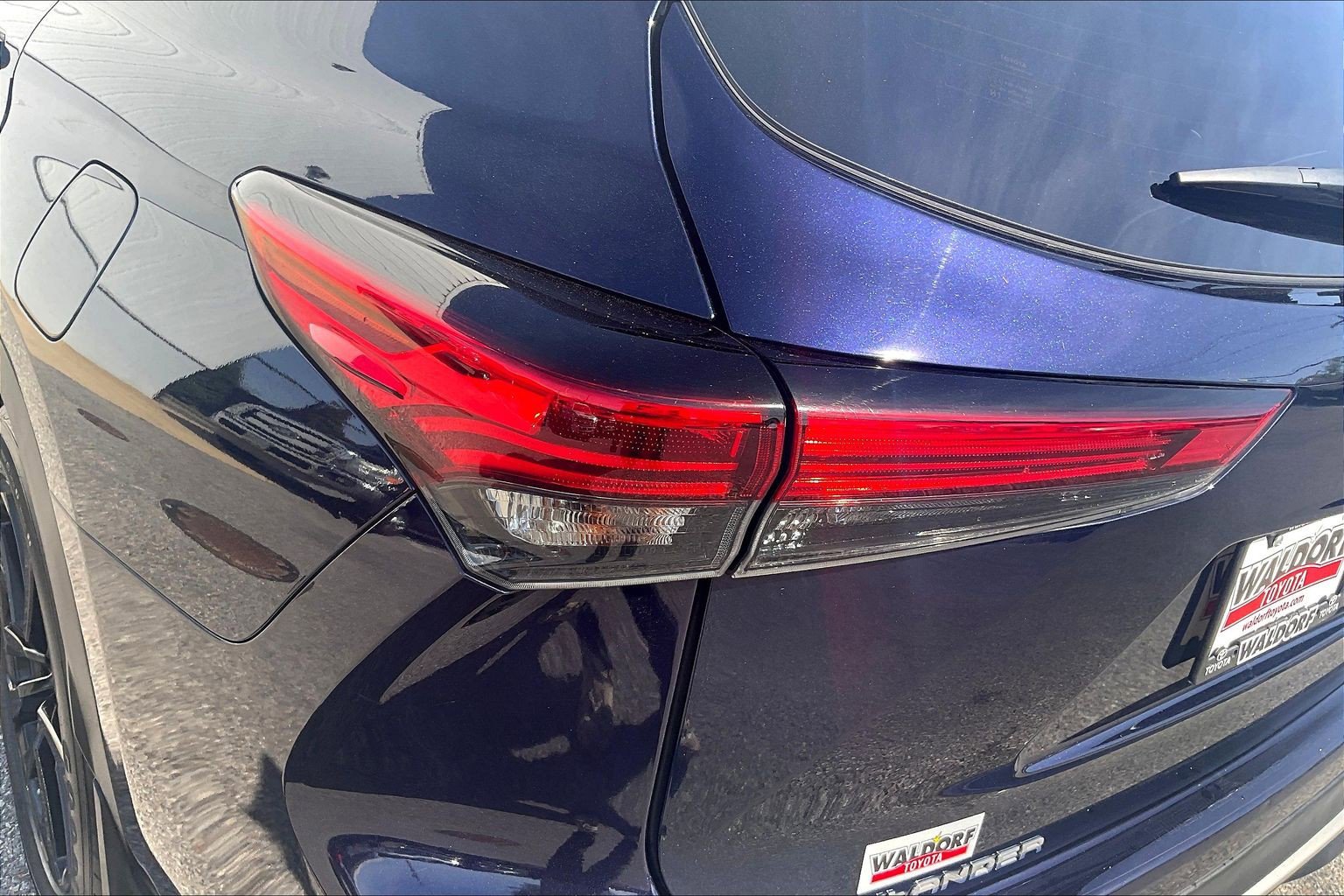 Used 2023 Toyota Highlander XSE AWD/4WD image 35