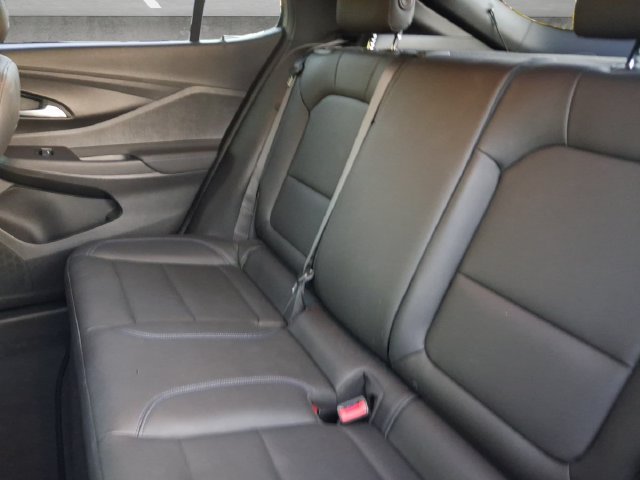 Used 2024 Buick Envista Sport Touring w/ Convenience I Package FWD image 28
