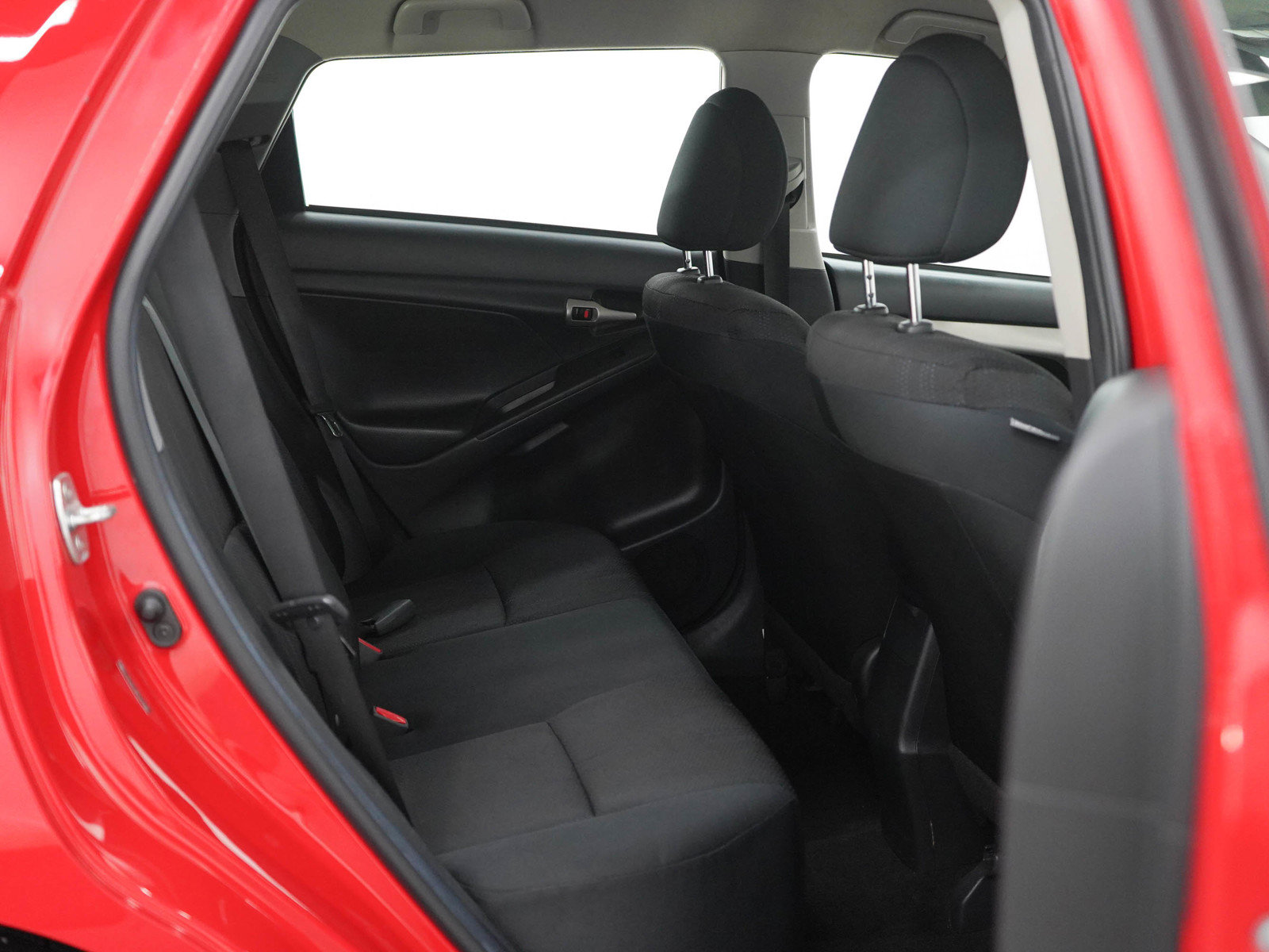 Used 2011 Toyota Matrix FWD image 11