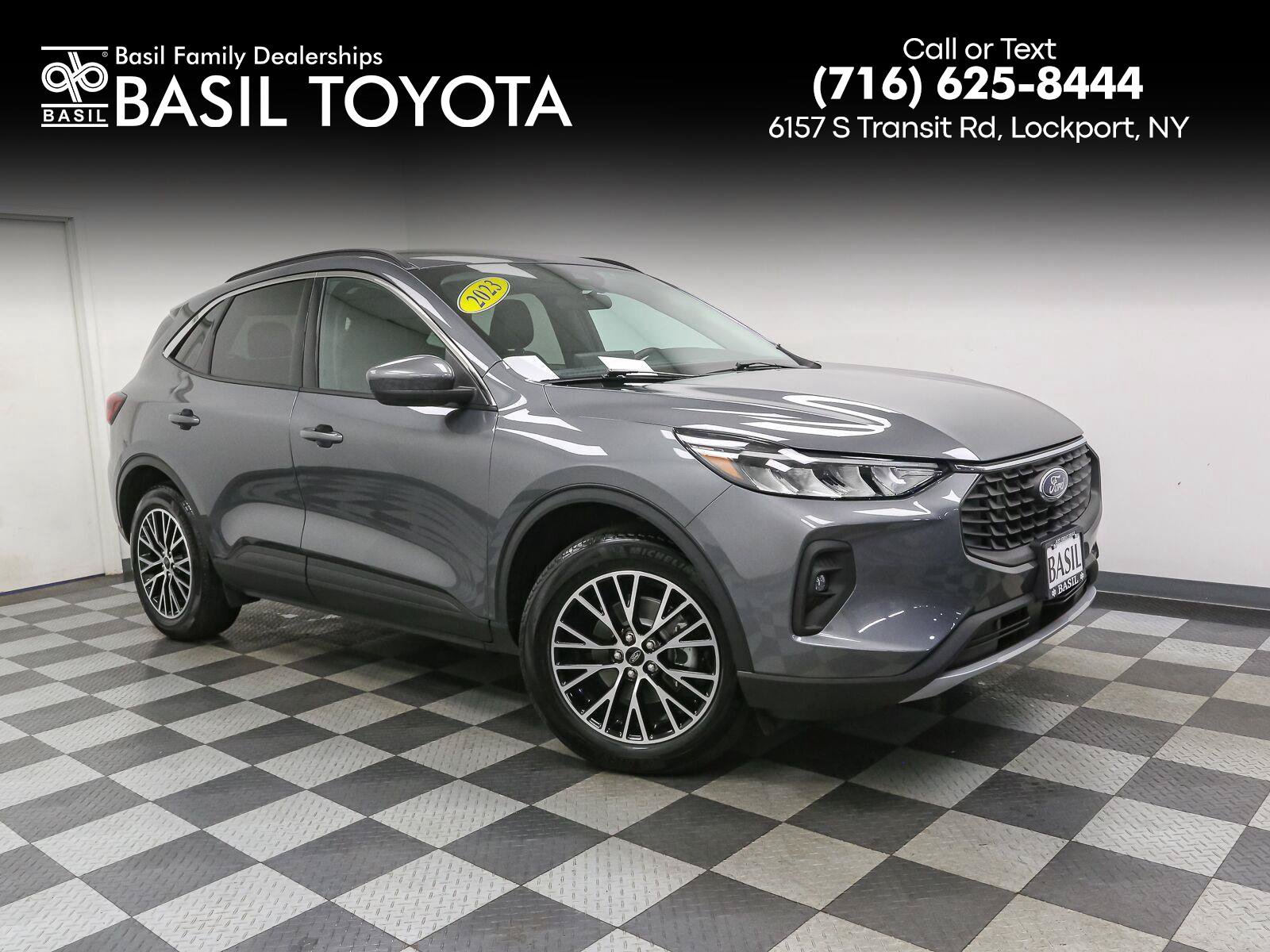 Used 2023 Ford Escape SE