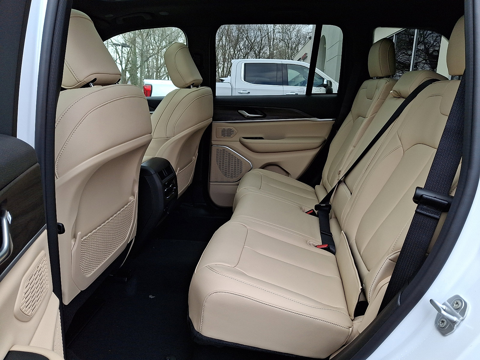 New 2026 Jeep Grand Cherokee Limited image 6