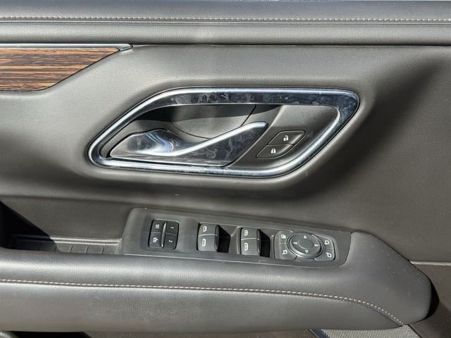 Used 2021 Chevrolet Suburban High Country AWD/4WD image 22