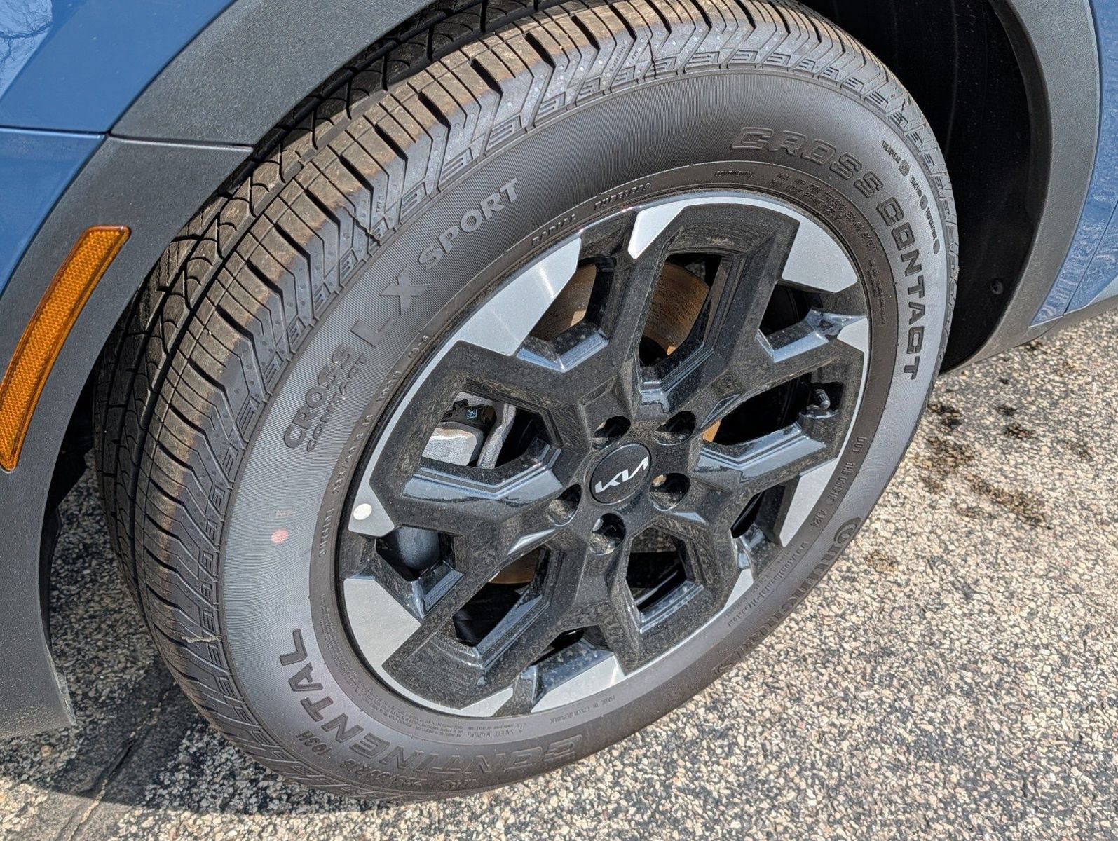 Used 2025 Kia Sorento S w/ Panoramic Sunroof Package FWD image 25