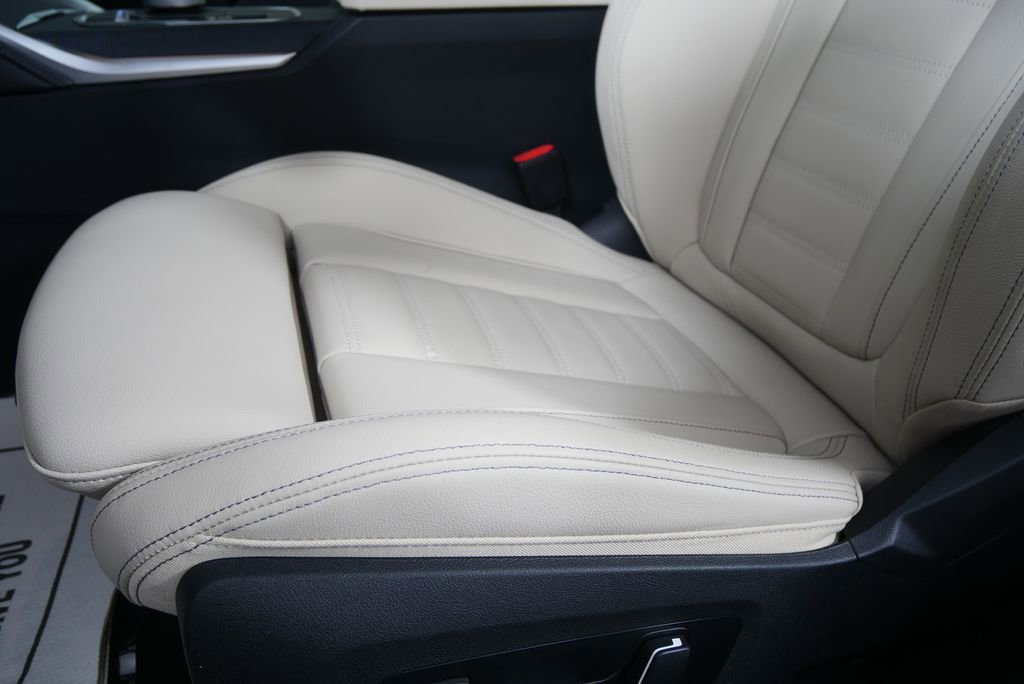 New 2026 BMW M440i Coupe w/ Premium Package RWD image 10