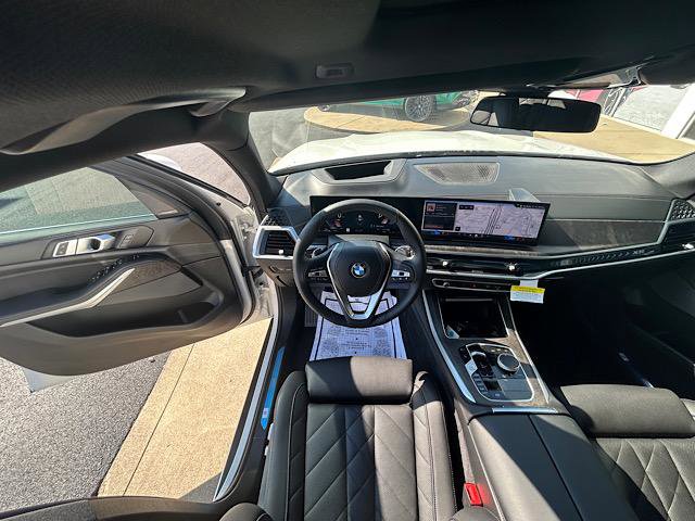 Certified 2024 BMW X5 xDrive40i w/ Premium Package image 27