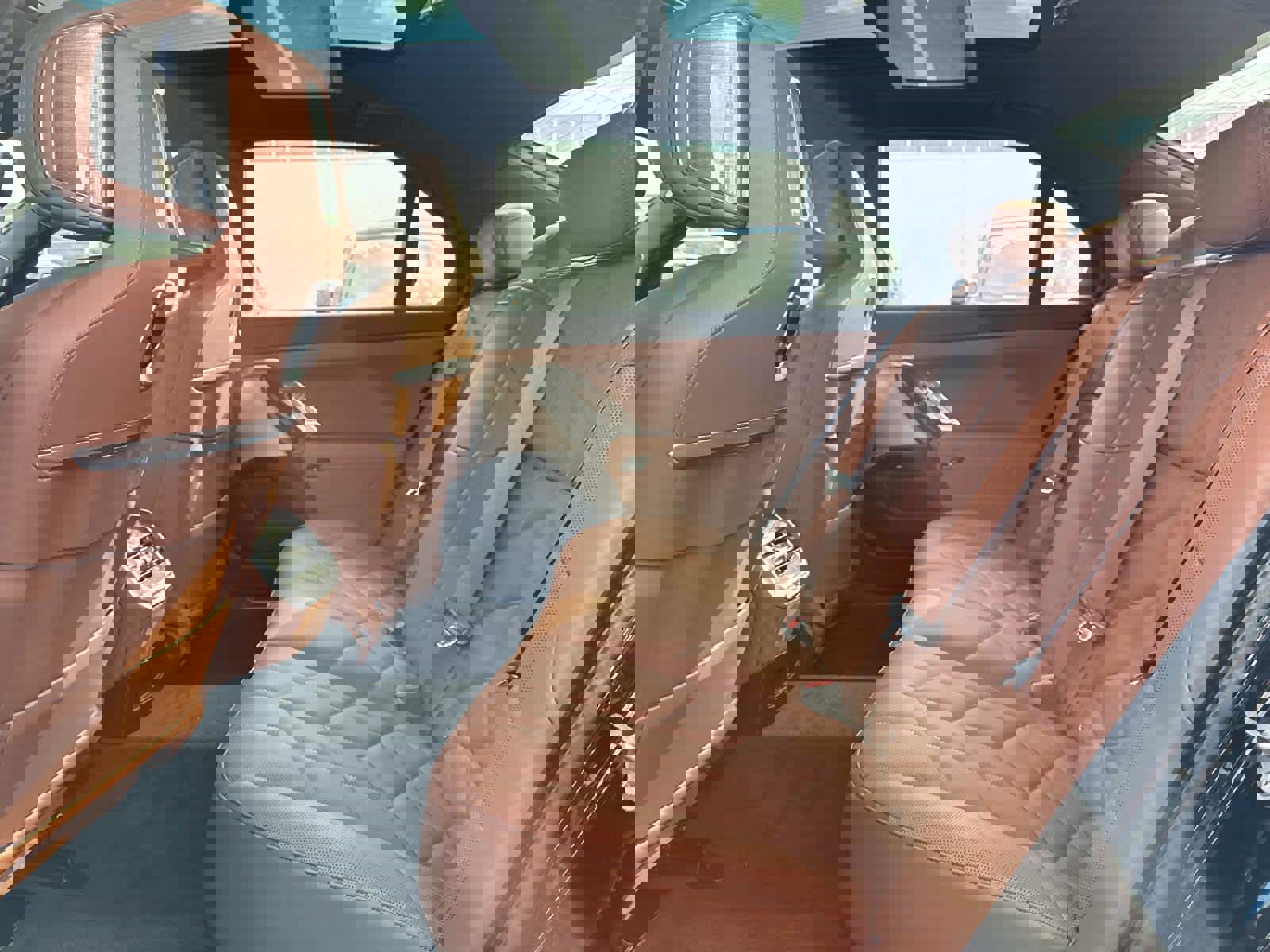 New 2026 BMW 750e xDrive 750e xDrive w/ Executive Package image 15