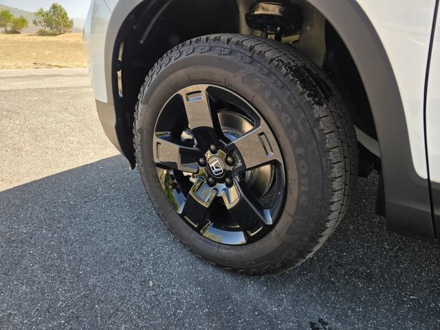 New 2026 Honda Ridgeline Black Edition image 9