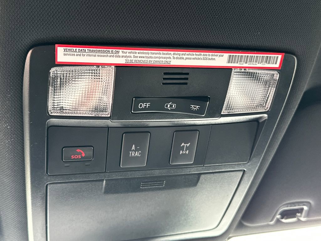 Used 2022 Toyota Tacoma TRD Off-Road image 31