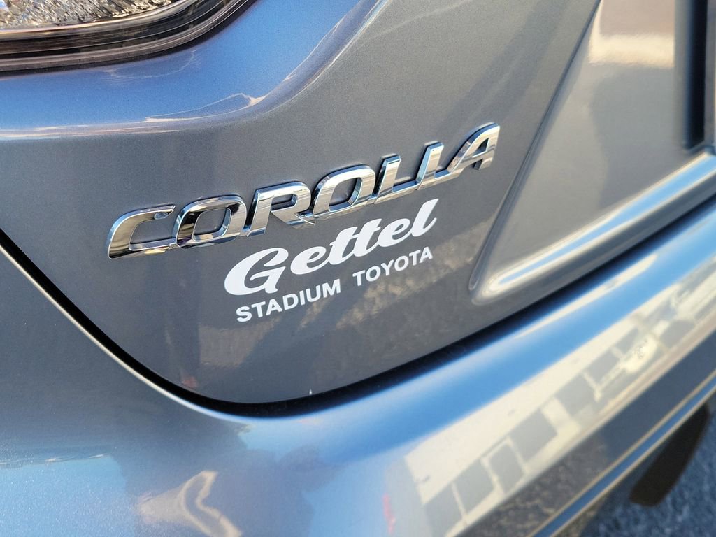 Used 2025 Toyota Corolla SE image 6