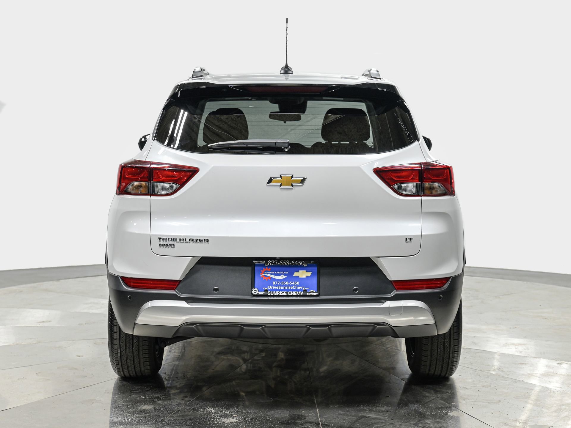 Used 2024 Chevrolet TrailBlazer LT w/ LT Cold Weather Package image 5