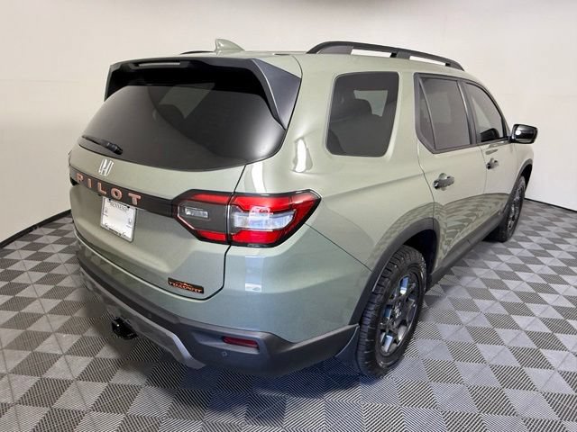 New 2026 Honda Pilot TrailSport image 6