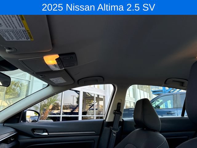 Used 2025 Nissan Altima 2.5 SV FWD image 20