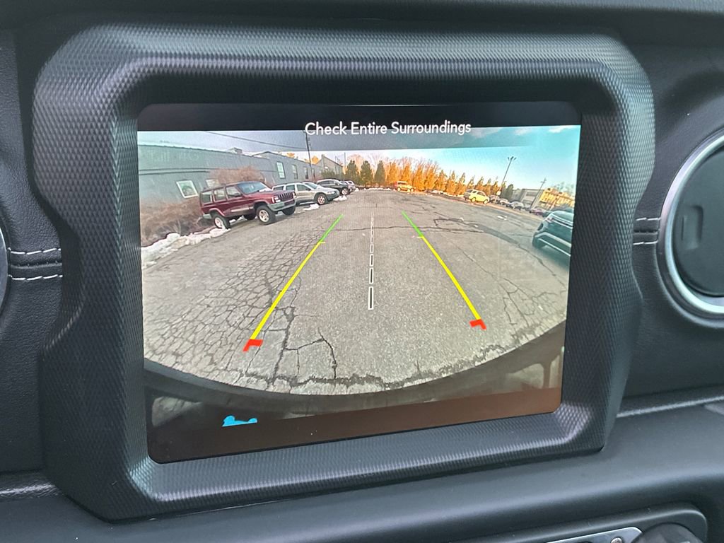 Used 2023 Jeep Wrangler Unlimited Sahara w/ Cold Weather Group image 22