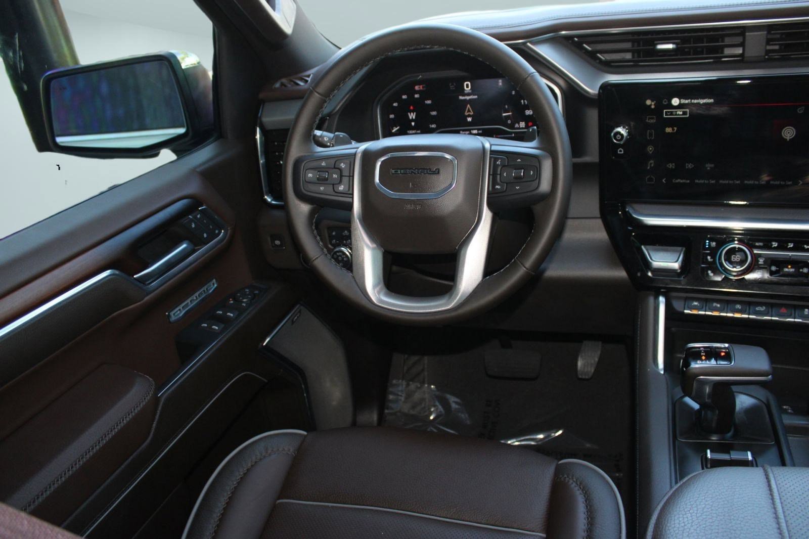Used 2024 GMC Sierra 1500 Denali w/ Denali Reserve Package image 33
