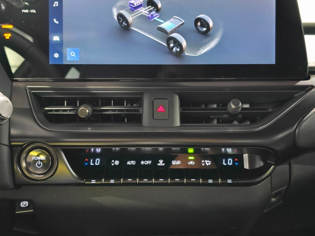 New 2025 Lexus UX 300h FWD image 22
