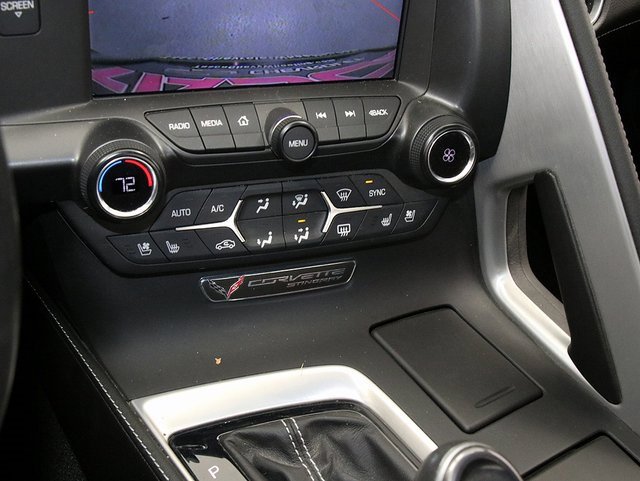 Used 2015 Chevrolet Corvette Stingray w/ 2LT Preferred Equipment Group image 19