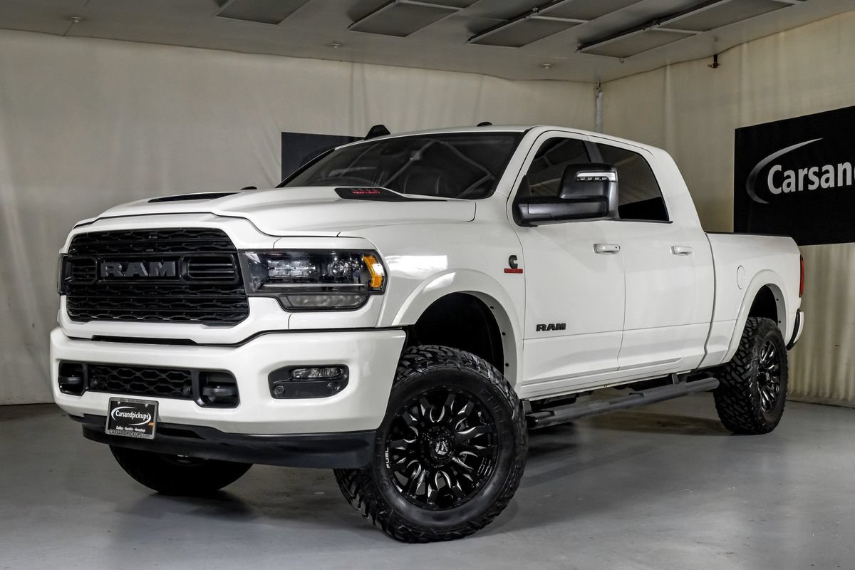 Used 2023 RAM 2500 Limited w/ Night Edition AWD/4WD image 5