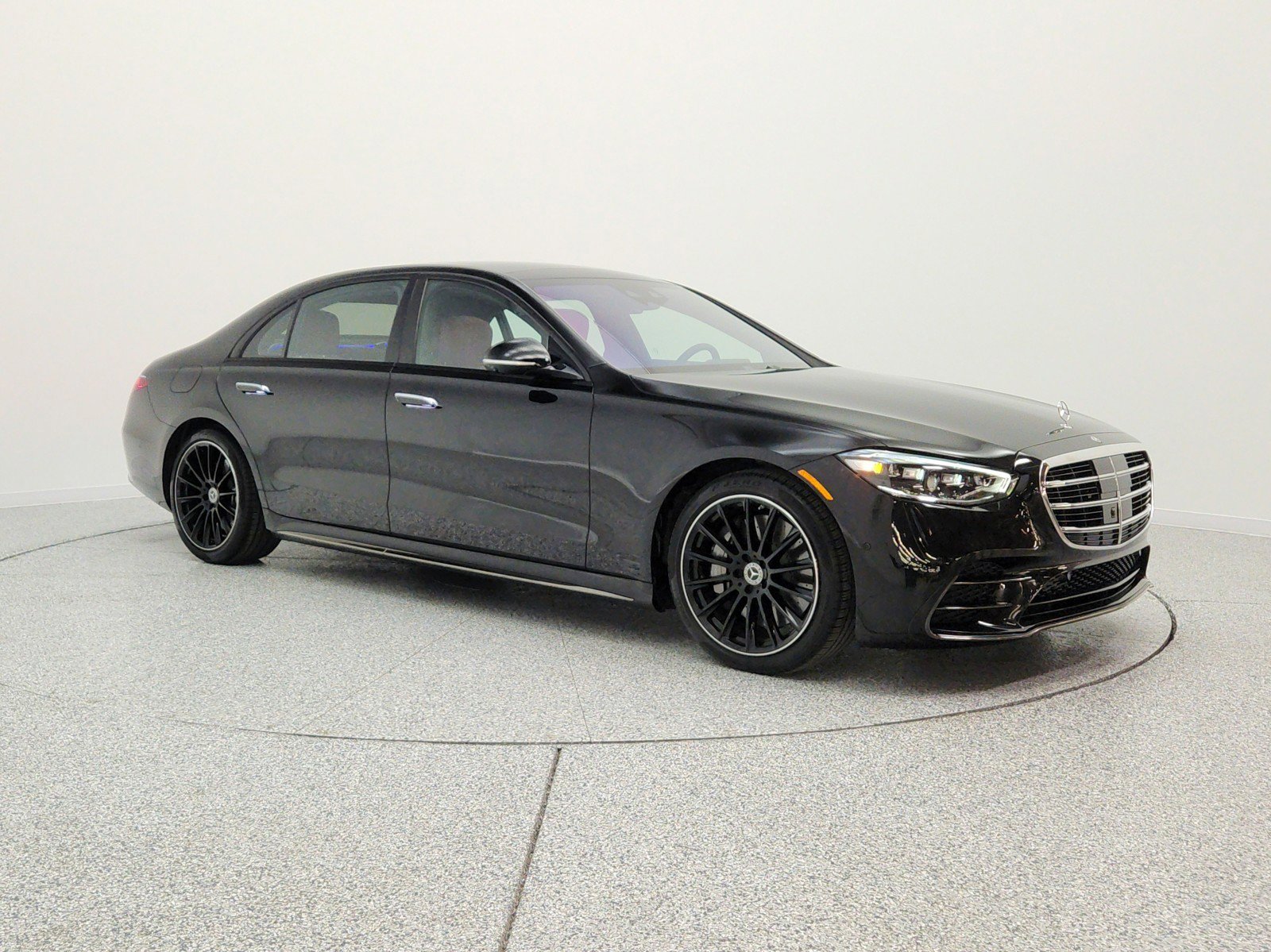 Certified 2024 Mercedes-Benz S 580e 4MATIC Sedan image 3