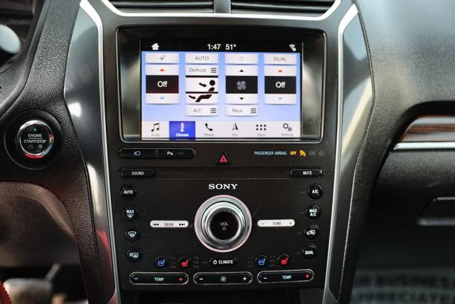 Used 2019 Ford Explorer Limited w/ Class III Trailer Tow Package image 28