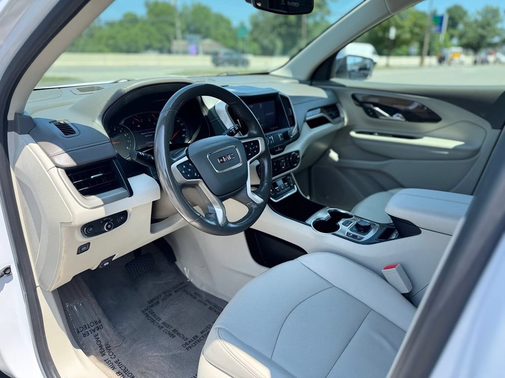Used 2020 GMC Terrain Denali w/ Denali Premium Package AWD/4WD image 15