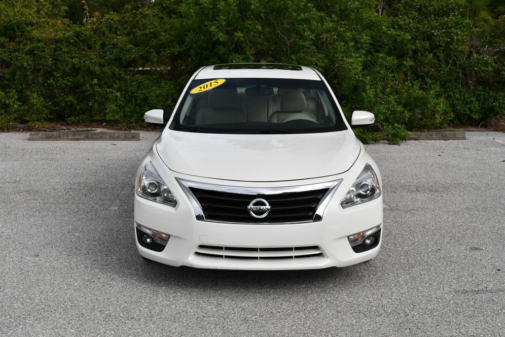 Used 2015 Nissan Altima 2.5 SL w/ Moonroof Package FWD image 35
