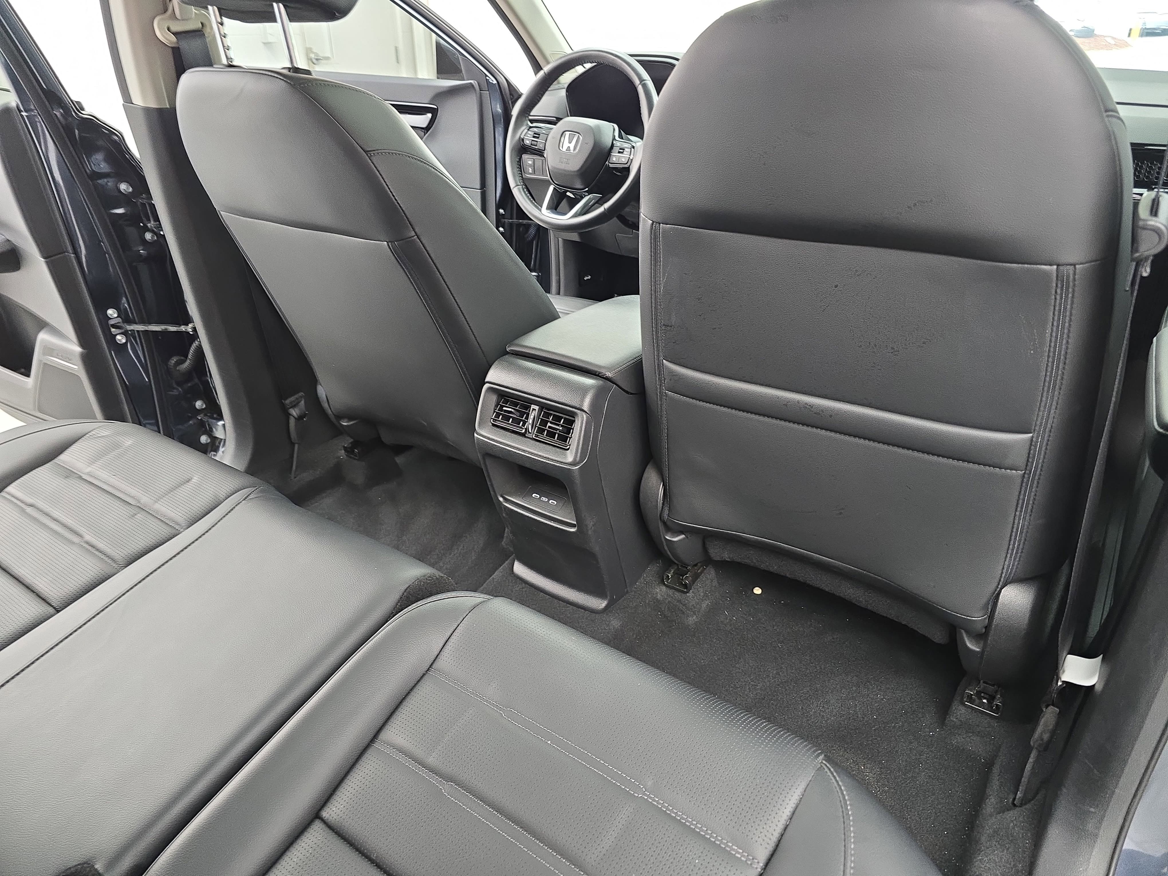 Used 2024 Honda CR-V EX-L image 11