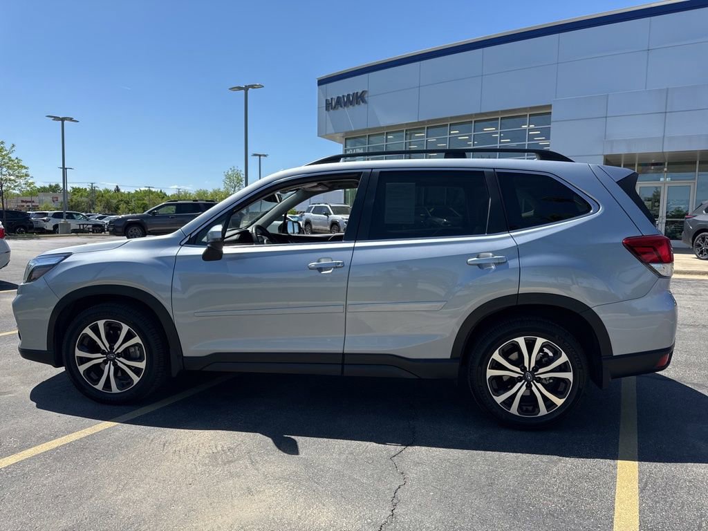 Used 2020 Subaru Forester Limited AWD/4WD image 1