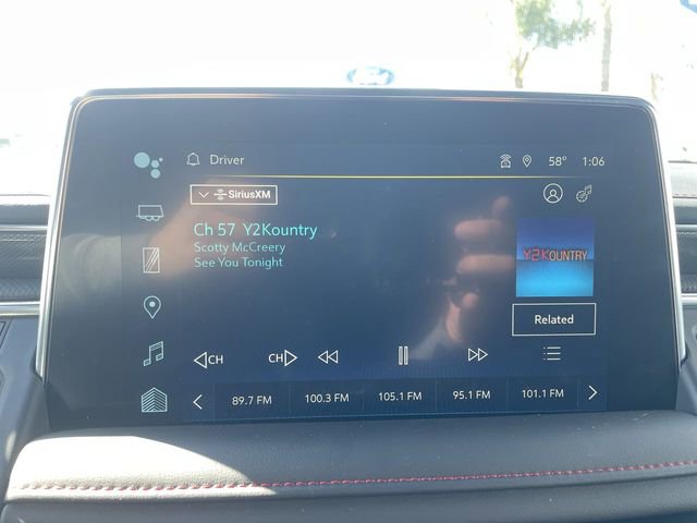 Used 2024 Chevrolet Suburban RST image 13