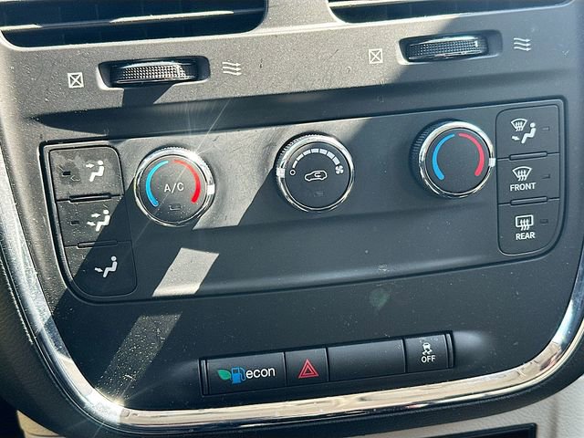 Used 2015 Dodge Grand Caravan American Value Package w/ UConnect Hands-Free Group image 15