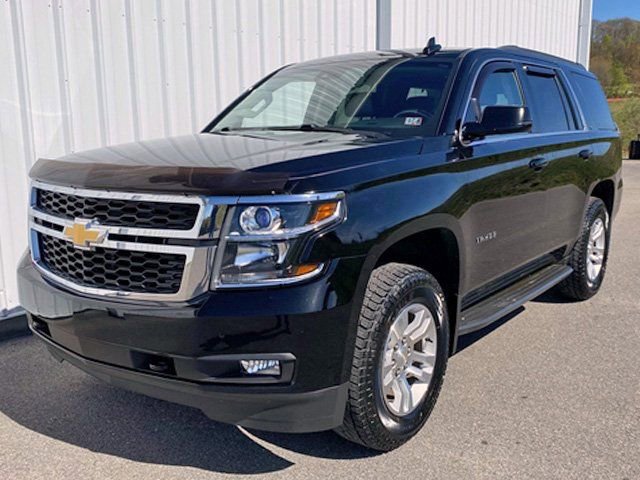 Used 2017 Chevrolet Tahoe LT w/ Luxury Package image 8
