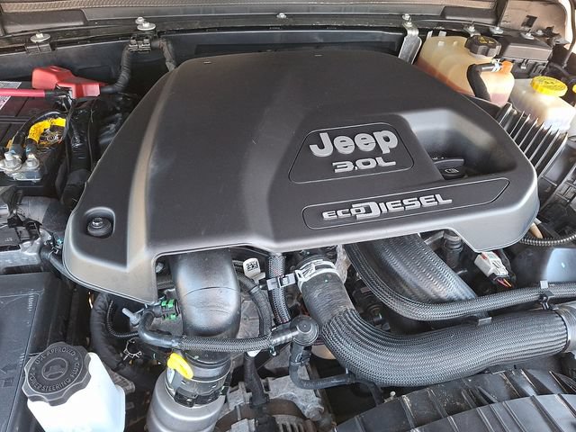 Used 2022 Jeep Wrangler Unlimited Rubicon w/ Safety Group AWD/4WD image 28