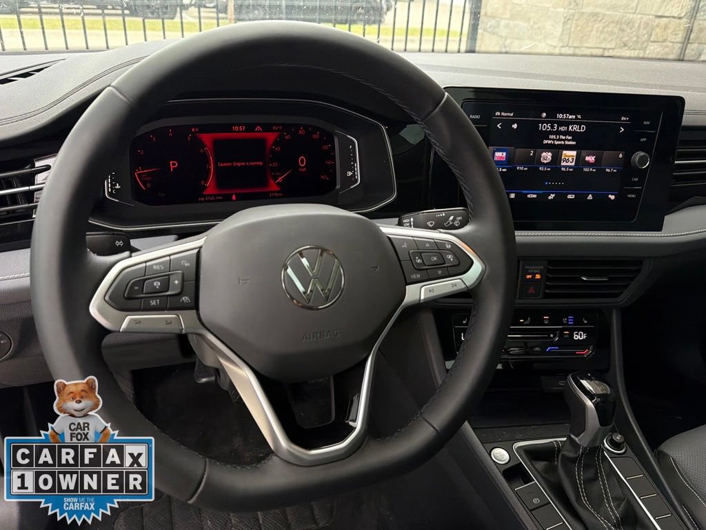 Used 2025 Volkswagen Jetta SEL FWD image 10