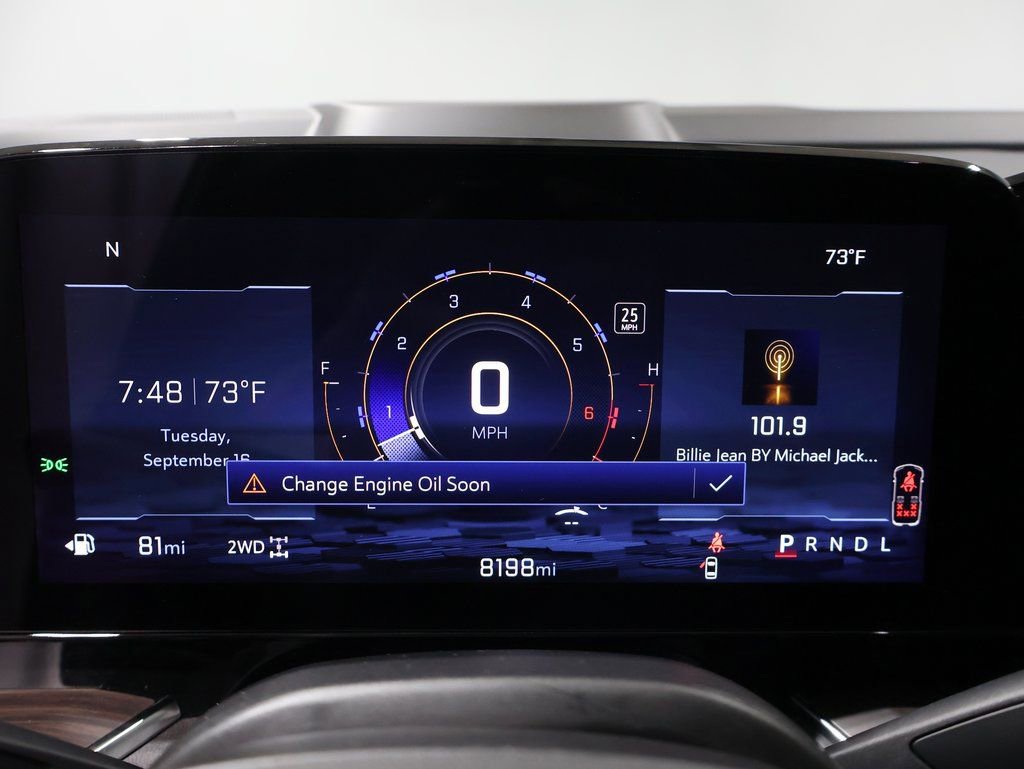 Used 2025 Chevrolet Suburban Premier image 40